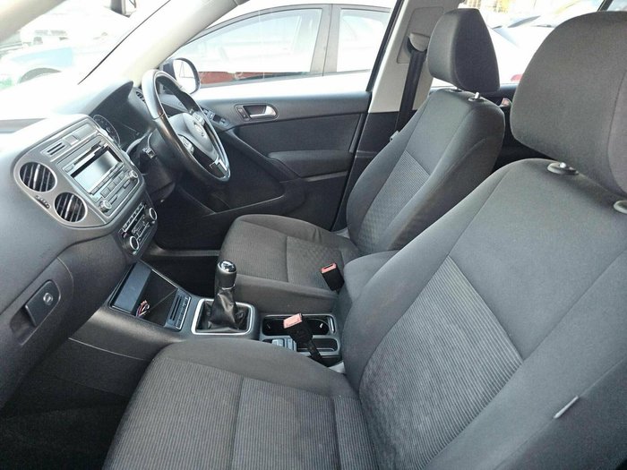 2011 Volkswagen Tiguan 103TDI 5N MY12 Four Wheel Drive Deep Black