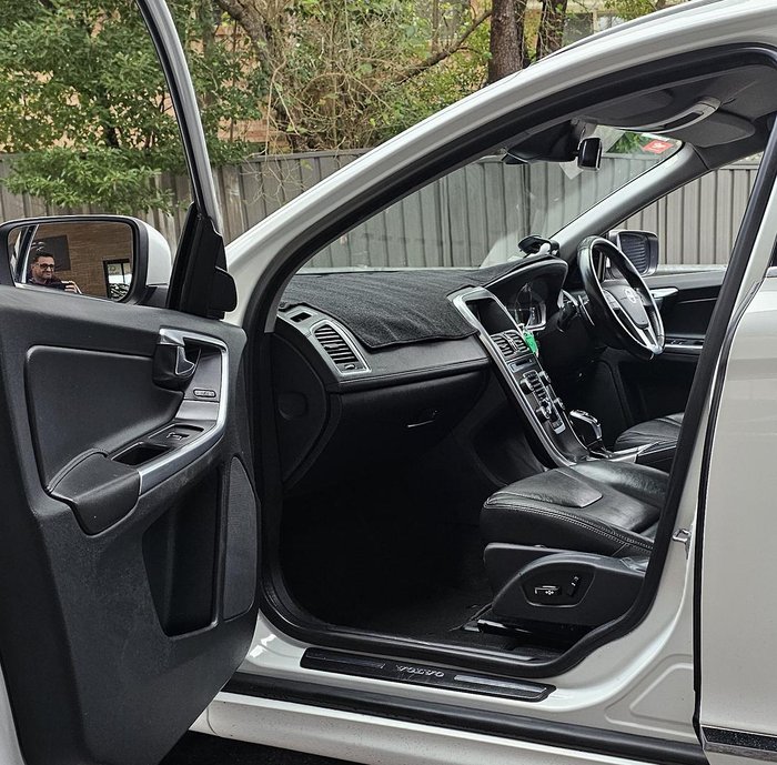 2014 Volvo XC60 D4 Luxury MY14 Crystal White