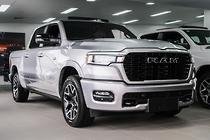 2025 RAM 1500 Laramie Sport Hurricane SO RamBox DT MY25 4X4 Dual Range Billet Silver