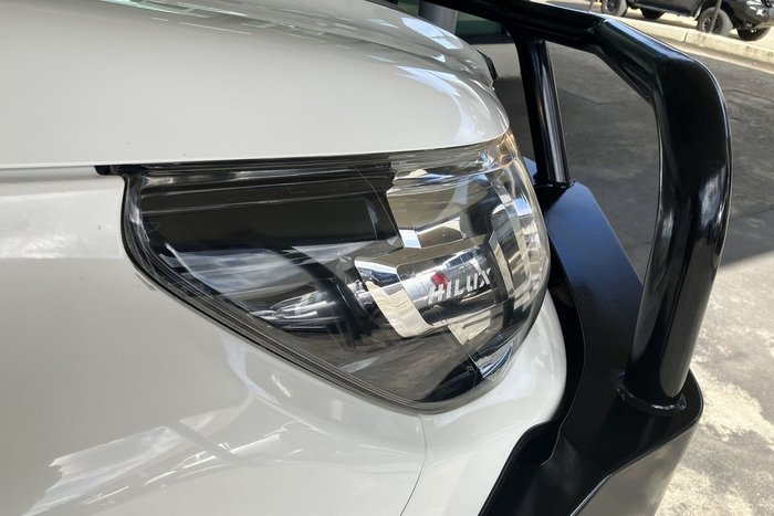 2018 Toyota Hilux SR