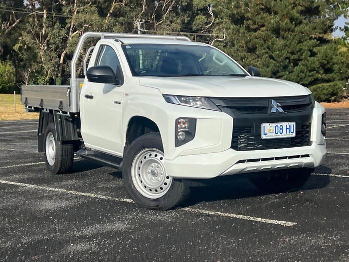 2023 Mitsubishi Triton GLX