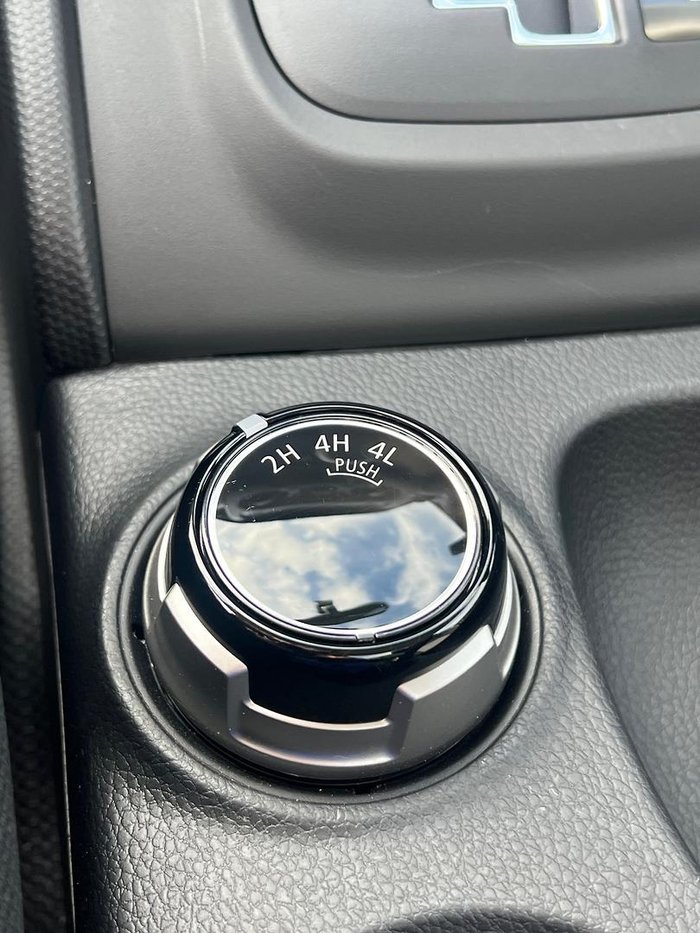 2023 Mitsubishi Triton GLX