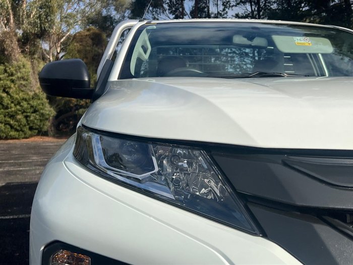 2023 Mitsubishi Triton GLX