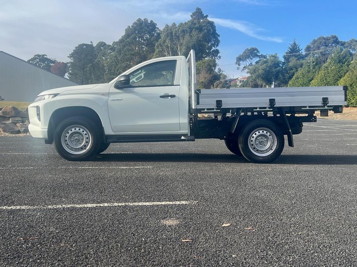 2023 Mitsubishi Triton GLX