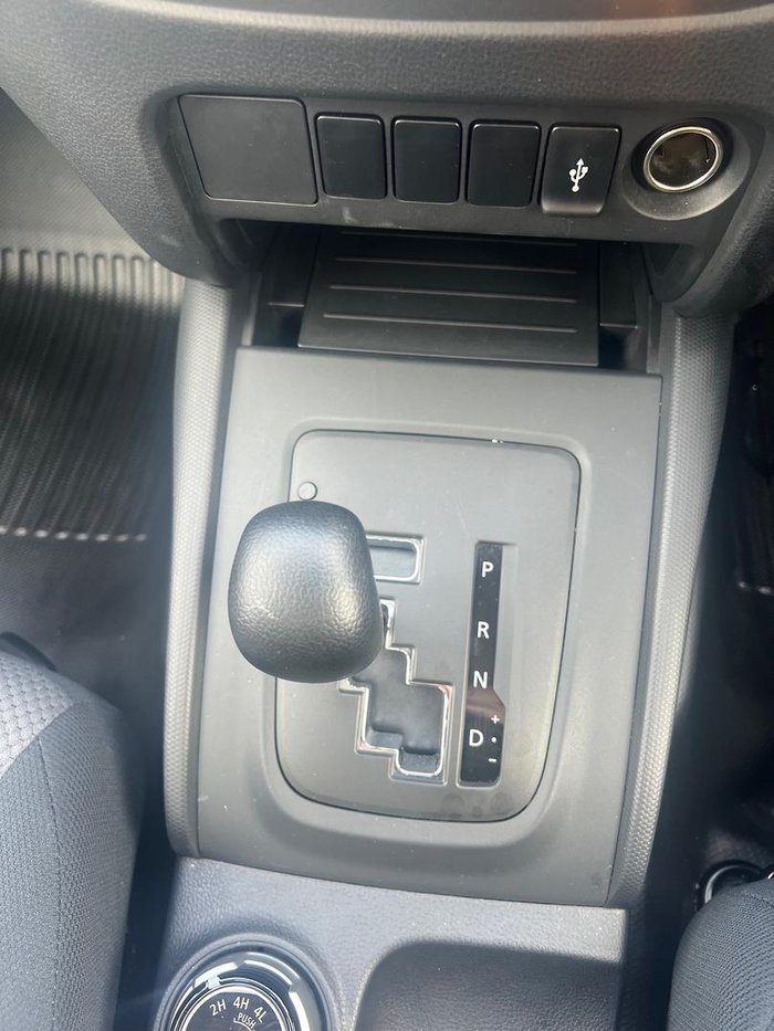 2023 Mitsubishi Triton GLX