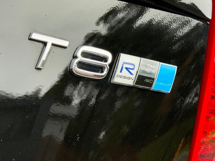 2017 Volvo XC90 T8 R-Design