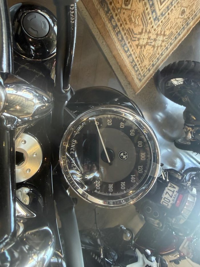 2025 BMW R 18 Classic Blacked Out