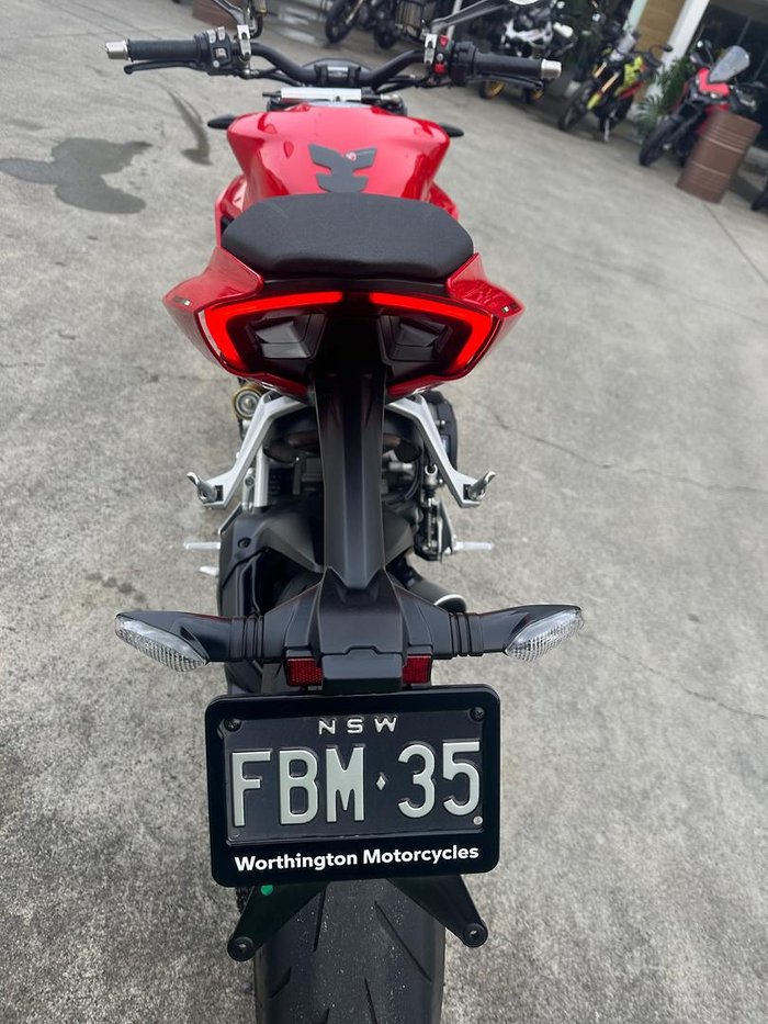 2023 Ducati Streetfighter V2 Streetfighter Red