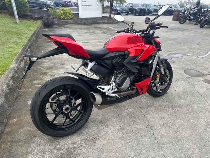 2023 Ducati Streetfighter V2 Streetfighter Red