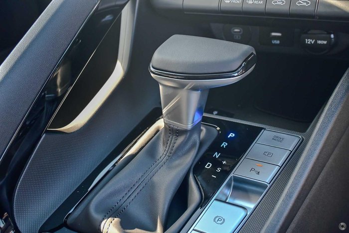 2025 Hyundai i30 Elite Hybrid