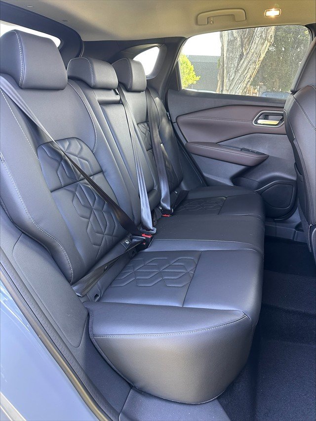 2024 Nissan J12 TI
