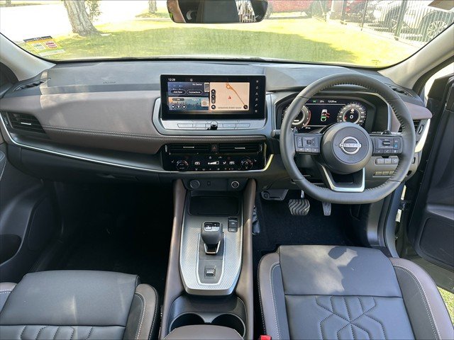 2024 Nissan J12 TI