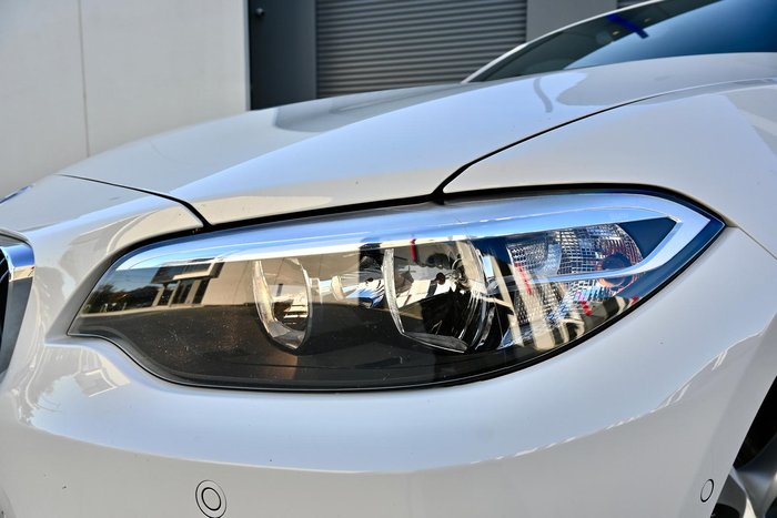 2015 BMW 2 Series 220i M Sport F22 Alpine White