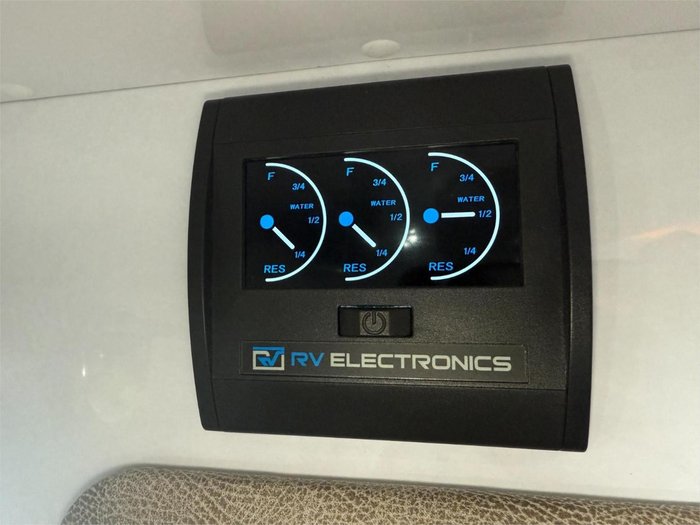 2025 Wonderland RV Amaroo Rear Bunk