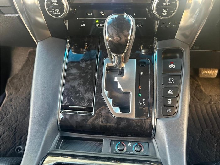 2020 Toyota Alphard SR C Package