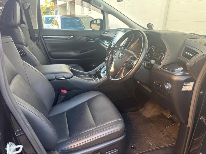 2020 Toyota Alphard SR C Package