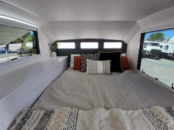 2025 Zone RV Hard Top Expedition NEW