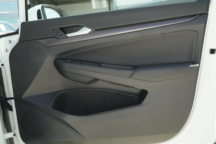 2025 Volkswagen Golf 110TSI R-Line