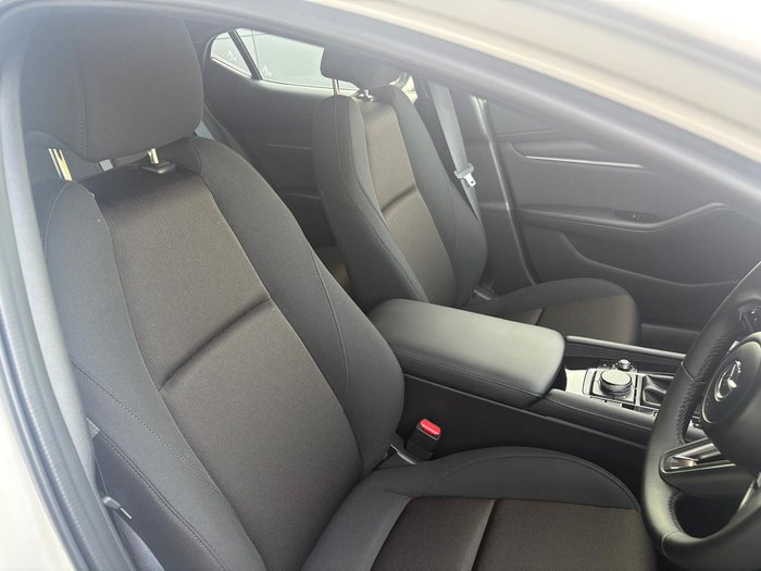 2025 Mazda 3 G20 Pure