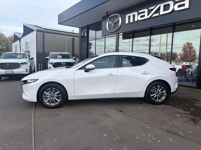 2025 Mazda 3 G20 Pure