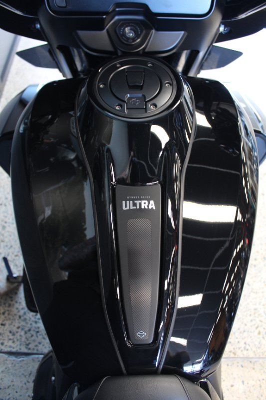 2025 Harley-davidson FLHXU STREET GLIDE ULTRA (117)