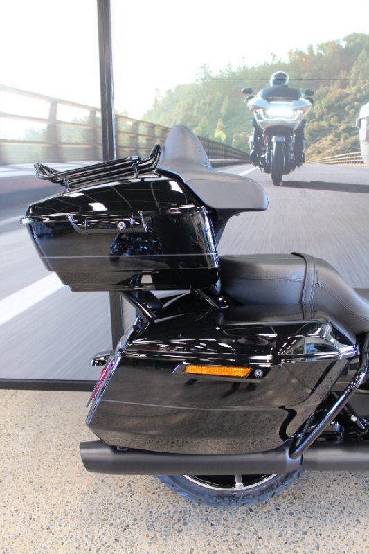 2025 Harley-davidson FLHXU STREET GLIDE ULTRA (117)