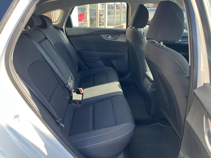 2018 Kia Cerato S BD MY19 WHITE