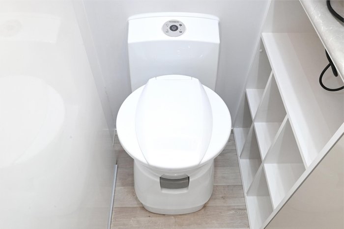 2025 VICTORY CARAVANS Trophy 17'6 