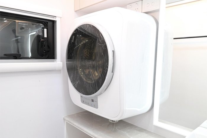 2025 VICTORY CARAVANS Trophy 17'6 