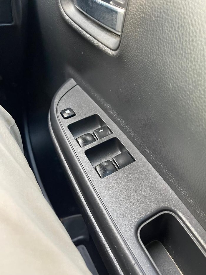 2019 Mitsubishi Triton GLX+ MR MY19 4X4 Dual Range White