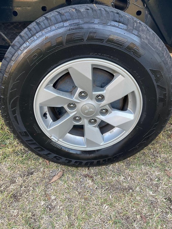 2019 Mitsubishi Triton GLX+ MR MY19 4X4 Dual Range White