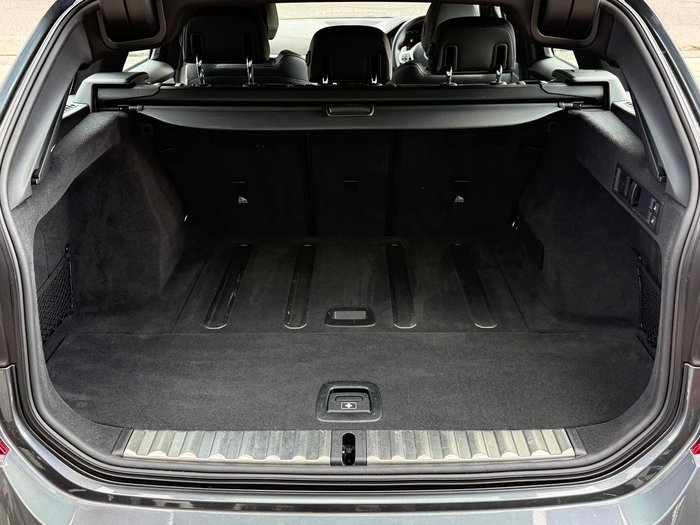 2022 BMW 3 Series 330i M Sport G21 Mineral Grey