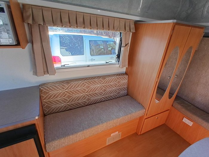 2015 Avan 402 Ray