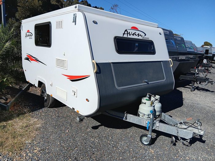 2015 Avan 402 Ray