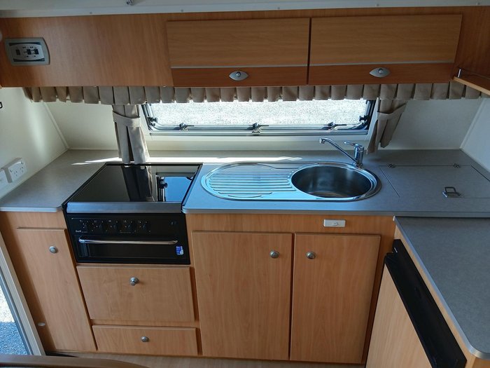 2015 Avan 402 Ray