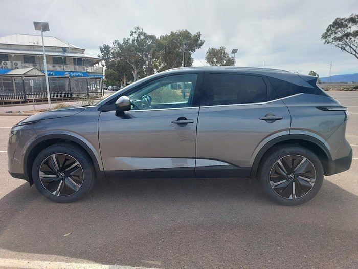 2025 Nissan QASHQAI Ti