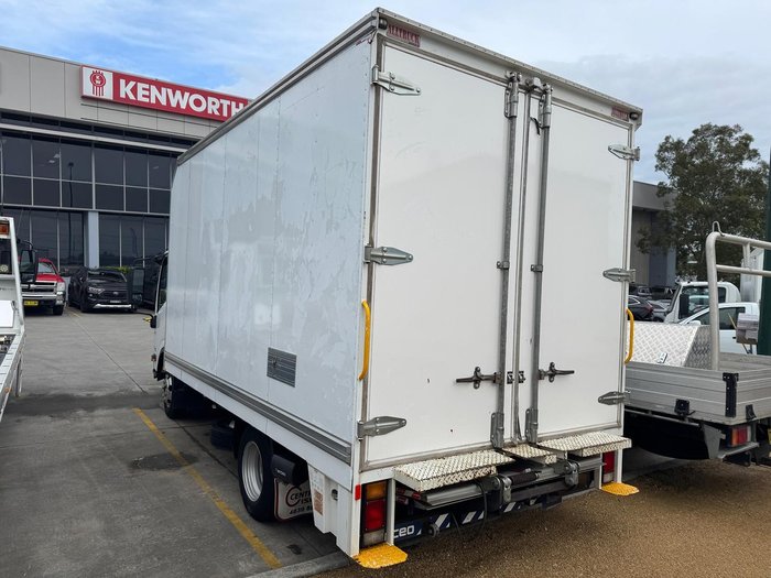 2019 Isuzu 45/155 Isuzu Npr 45/155 PANTEC WITH LIFTER