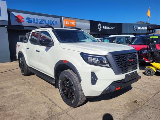 2025 NISSAN D23 PRO- NAVARA 4X4 2.3 DSL AUTO DC P4X WHITE PEARL