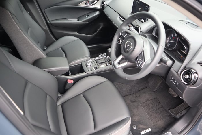 2025 Mazda CX-3 G20 Evolve