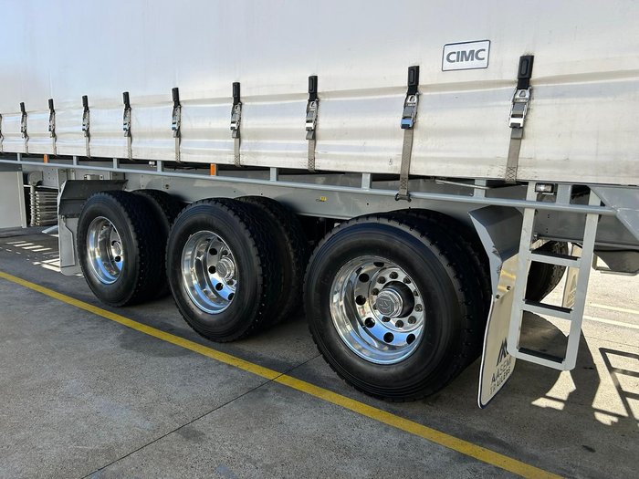 2023 CIMC St3 22 Pallet Sd Curtain R/T