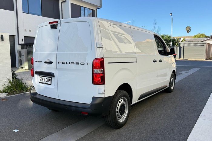 2025 Peugeot Expert Pro