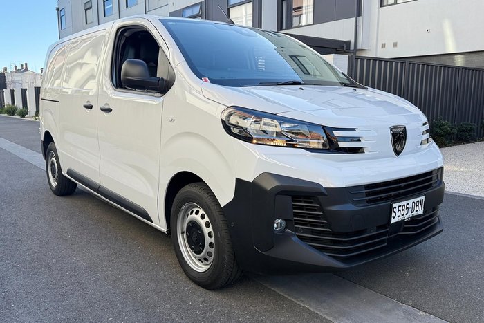 2025 Peugeot Expert