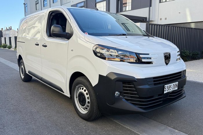 2025 Peugeot Expert