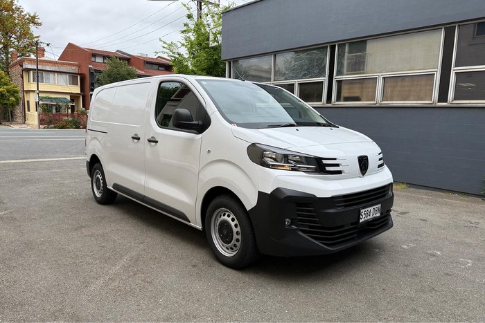 2025 Peugeot Expert Pro