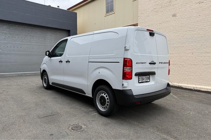 2025 Peugeot Expert Pro
