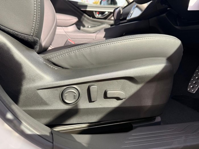 2024 Subaru Outback AWD Touring