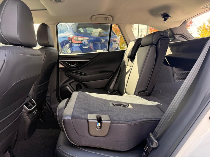 2024 Subaru Outback AWD Touring