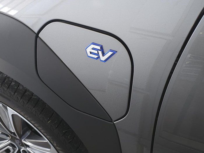 2024 Subaru Solterra AWD Touring E1-1 MY24 AWD Smoked Carbon