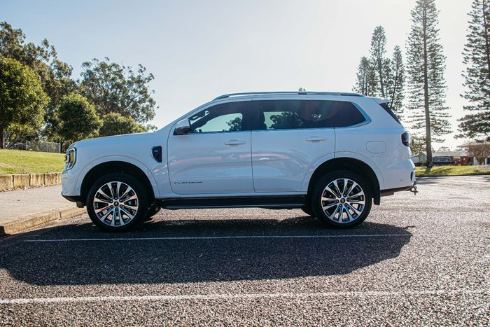 2023 Ford Everest Platinum