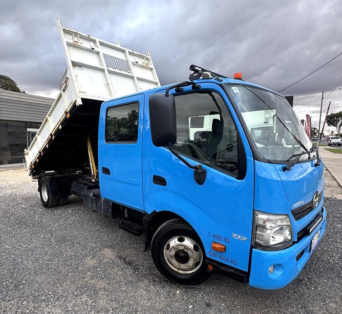 2012 Hino 717 - 300 Series Blue